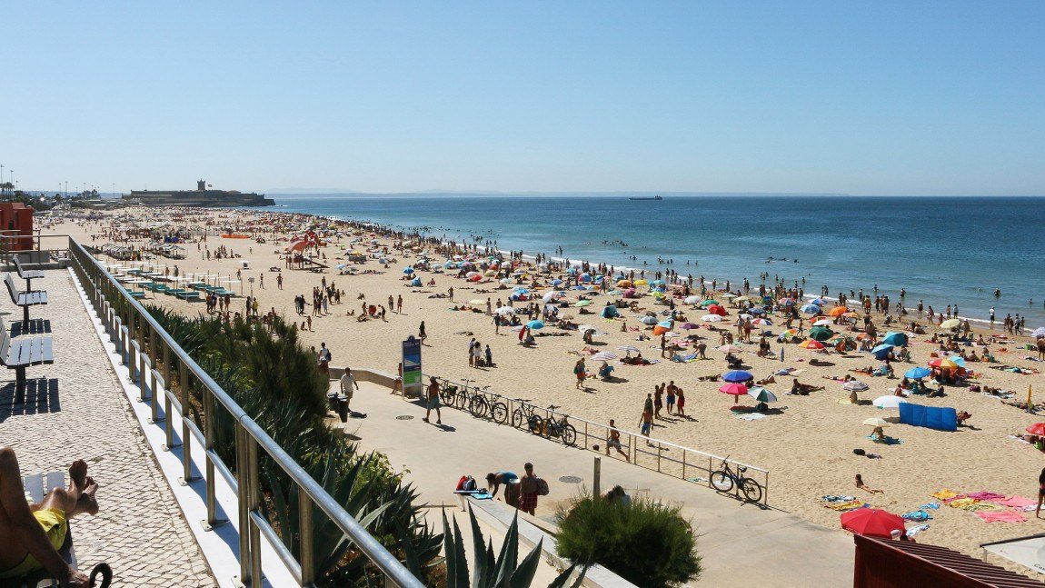 Carcavelos Beach